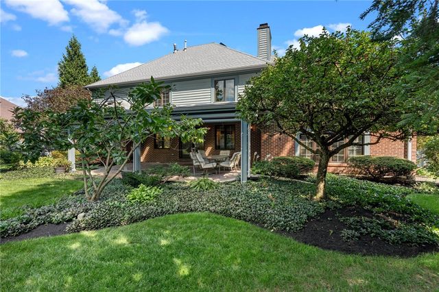 8201 Station House Road, Centerville, OH 45458