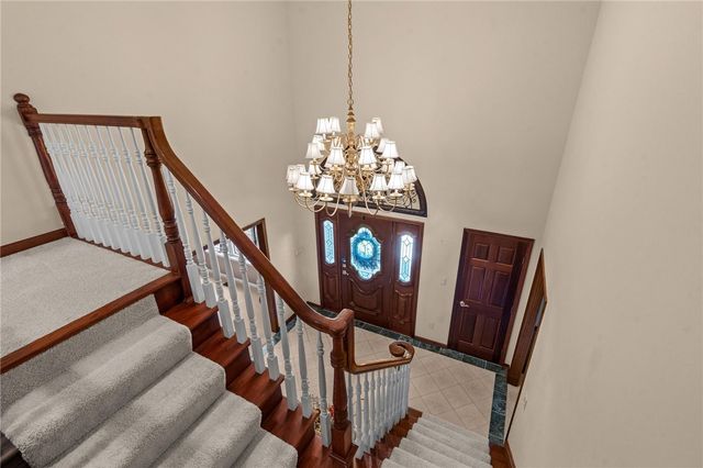 8201 Station House Road, Centerville, OH 45458