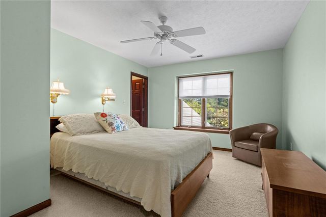 8201 Station House Road, Centerville, OH 45458