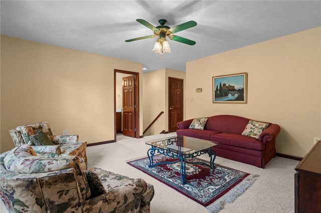 8201 Station House Road, Centerville, OH 45458