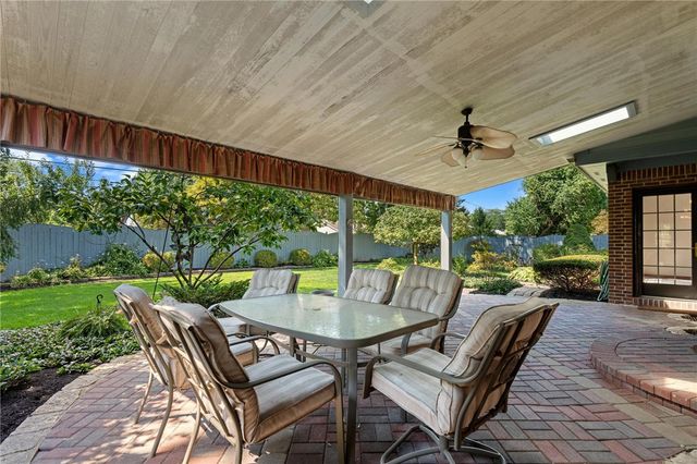 8201 Station House Road, Centerville, OH 45458