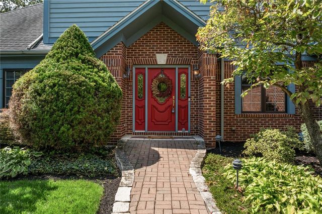 8201 Station House Road, Centerville, OH 45458