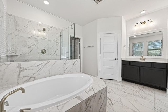 21915 Hibiscus Hedge Trail, Tomball, TX 77377