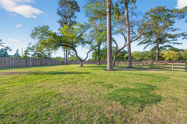 21915 Hibiscus Hedge Trail, Tomball, TX 77377