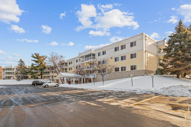 132 Demont Avenue E 136, Little Canada, MN 55117