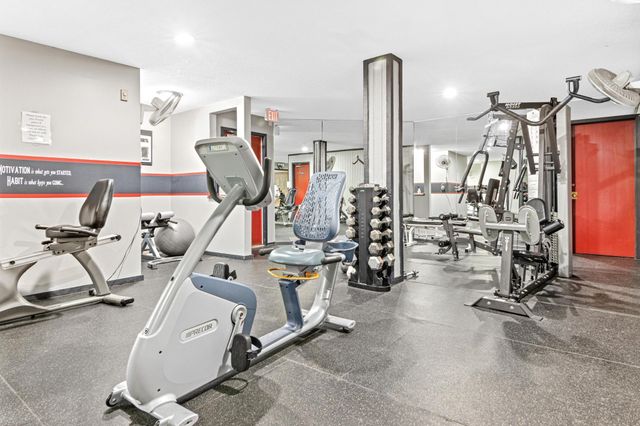 132 Demont Avenue E 136, Little Canada, MN 55117