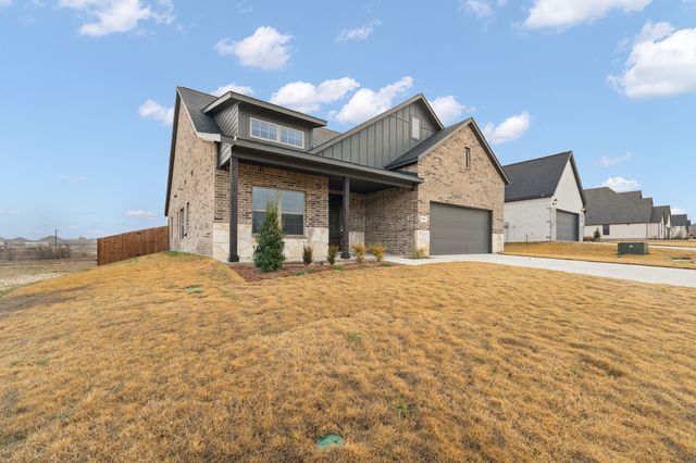 10305 Livestock Avenue, Venus, TX 76084