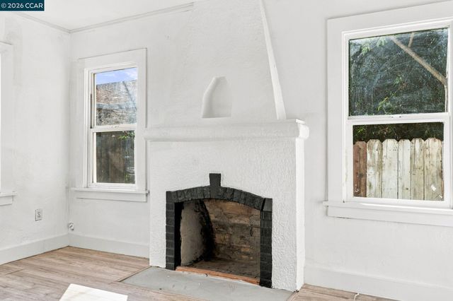 70 W Rose Ave, Bay Point, CA 94565