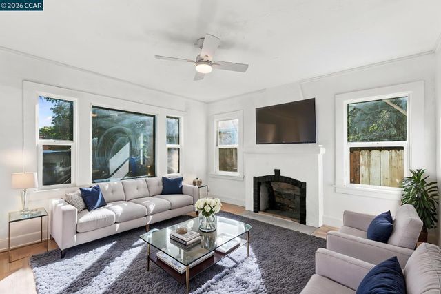 70 W Rose Ave, Bay Point, CA 94565
