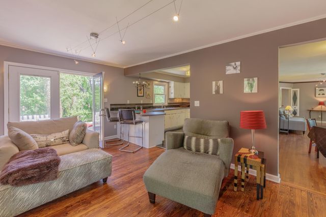 3525 Van Winkle Circle, Chattanooga, TN 37415