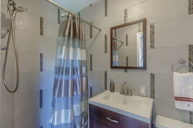 3525 Van Winkle Circle, Chattanooga, TN 37415