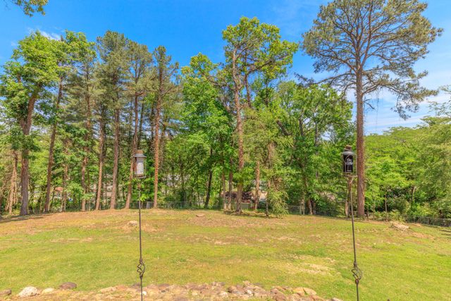3525 Van Winkle Circle, Chattanooga, TN 37415