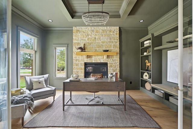 10259 Brangus RD, Driftwood, TX 78619