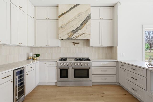 10259 Brangus RD, Driftwood, TX 78619