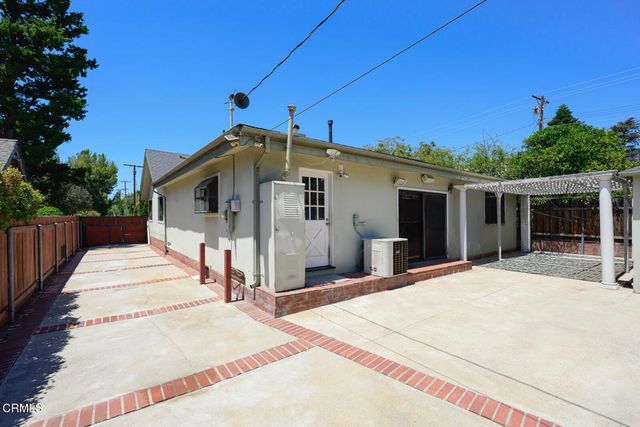 880 N Allen Avenue, Pasadena, CA 91104