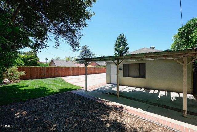 880 N Allen Avenue, Pasadena, CA 91104