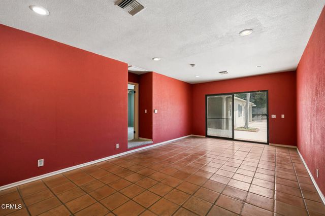 880 N Allen Avenue, Pasadena, CA 91104