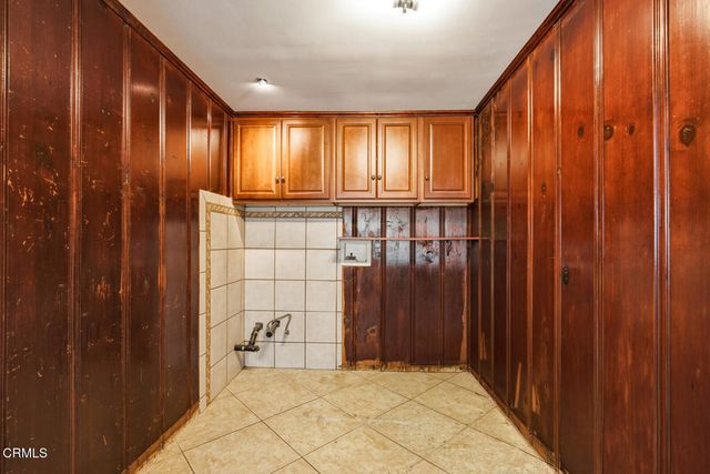 880 N Allen Avenue, Pasadena, CA 91104