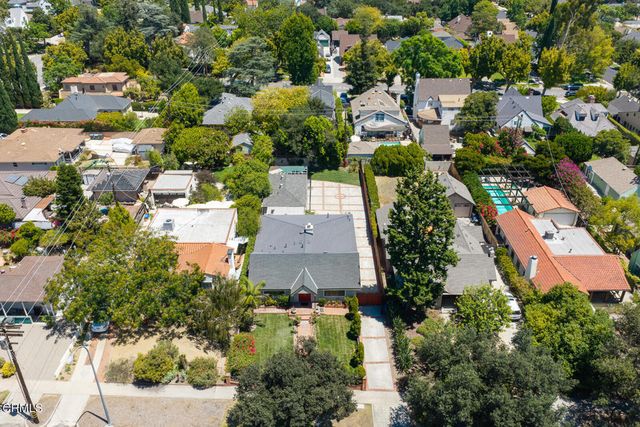 880 N Allen Avenue, Pasadena, CA 91104