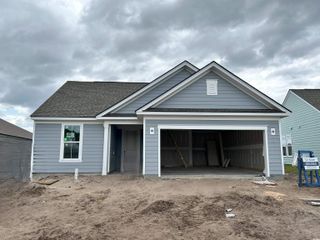 1217 Beeblossom Dr., North Myrtle Beach, SC 29582