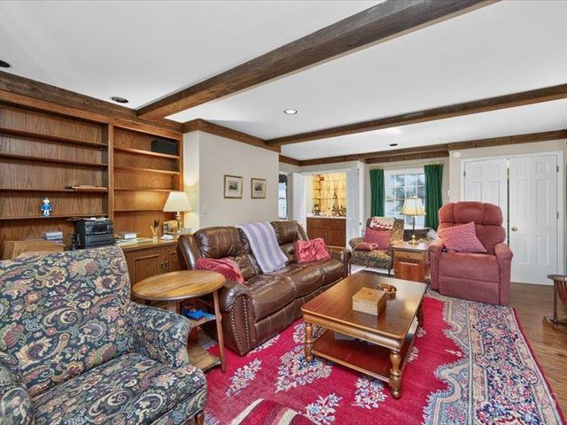 7225 Meadowbrook Drive, Amberley, OH 45237