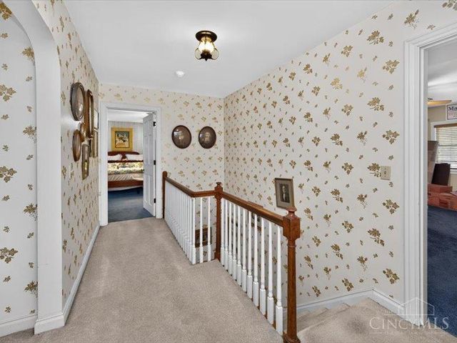 7225 Meadowbrook Drive, Amberley, OH 45237