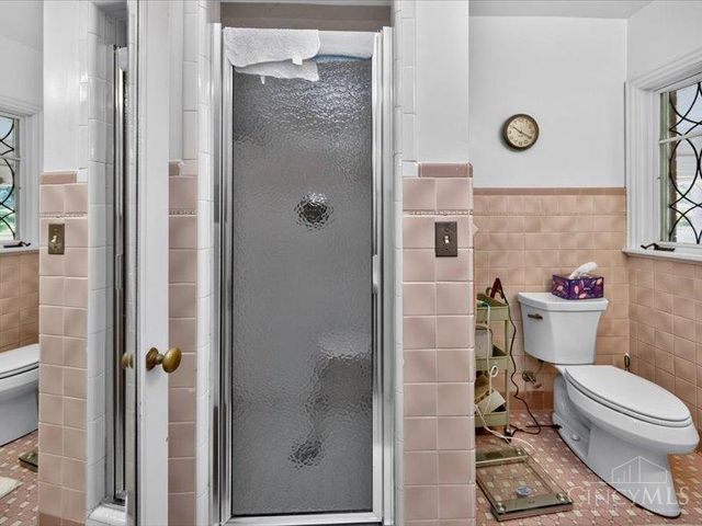 7225 Meadowbrook Drive, Amberley, OH 45237