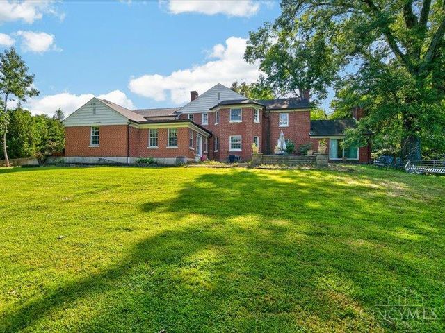 7225 Meadowbrook Drive, Amberley, OH 45237