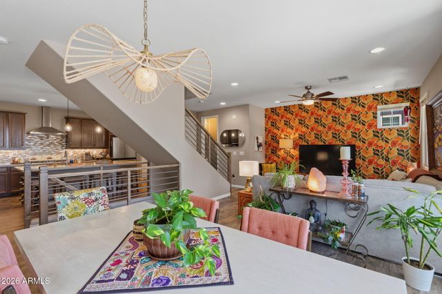 674 W FLINTLOCK Way, Chandler, AZ 85286