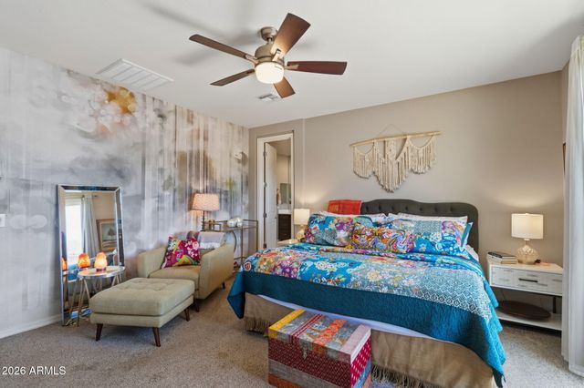 674 W FLINTLOCK Way, Chandler, AZ 85286