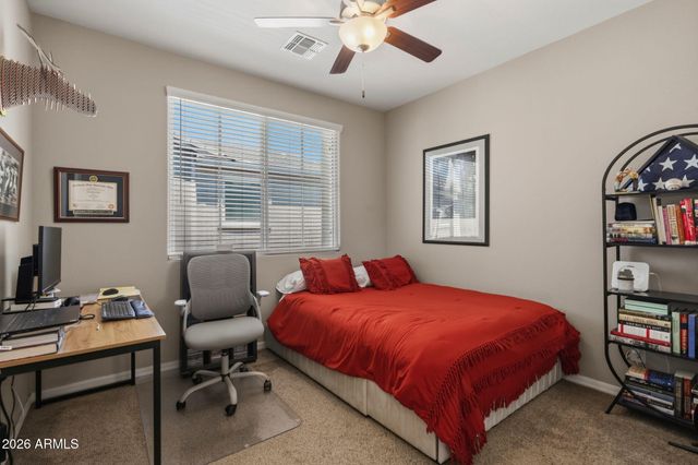 674 W FLINTLOCK Way, Chandler, AZ 85286