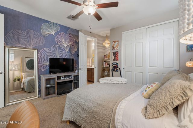 674 W FLINTLOCK Way, Chandler, AZ 85286