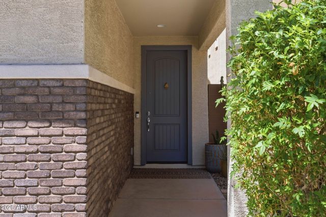 674 W FLINTLOCK Way, Chandler, AZ 85286
