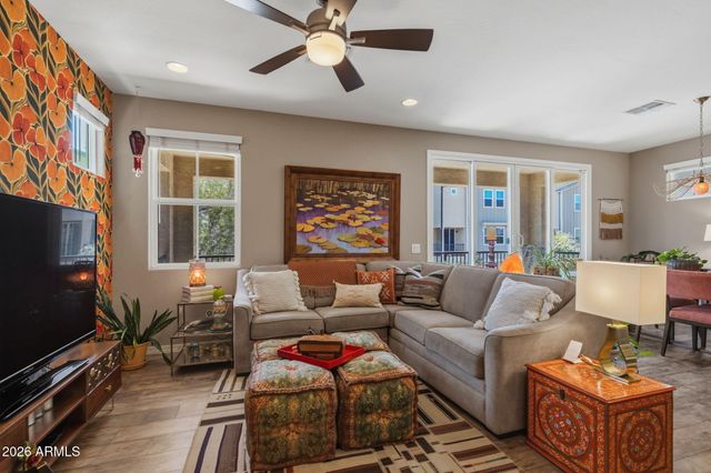 674 W FLINTLOCK Way, Chandler, AZ 85286