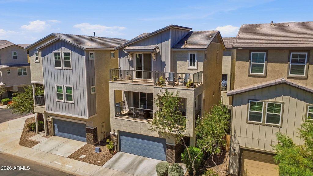 674 W FLINTLOCK Way, Chandler, AZ 85286