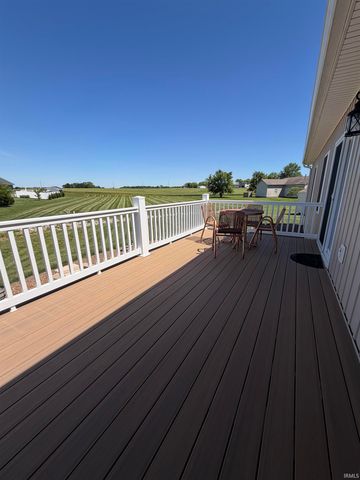 724 W Aspen Drive, Haubstadt, IN 47639