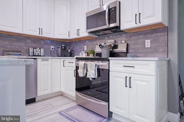 152 CEDARBROOK RD, Sicklerville, NJ 08081