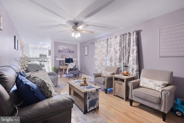 152 CEDARBROOK RD, Sicklerville, NJ 08081