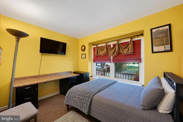 152 CEDARBROOK RD, Sicklerville, NJ 08081