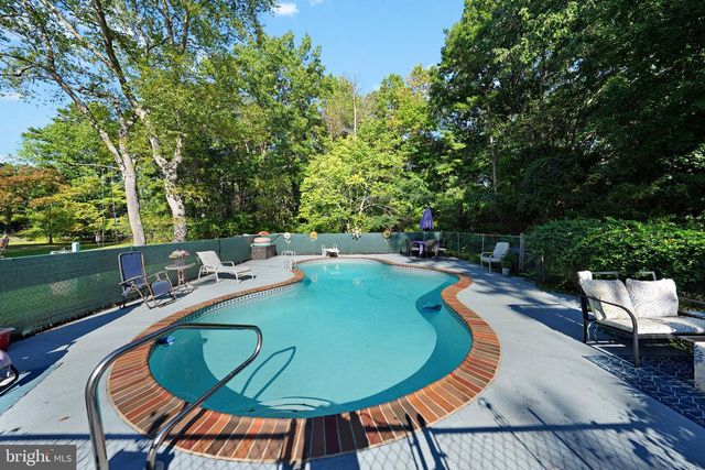 152 CEDARBROOK RD, Sicklerville, NJ 08081