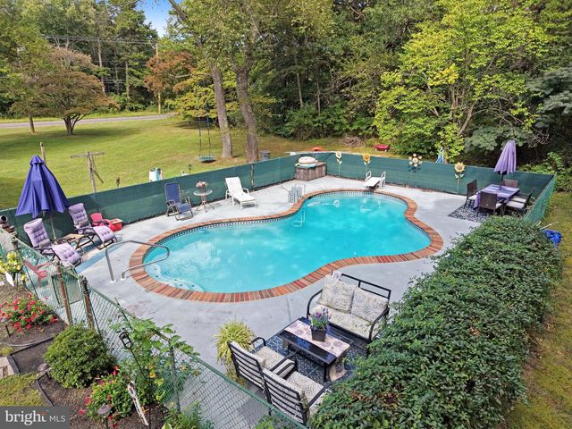 152 CEDARBROOK RD, Sicklerville, NJ 08081