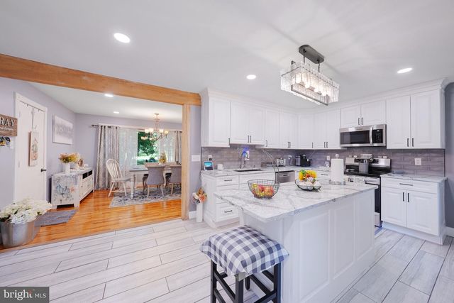 152 CEDARBROOK RD, Sicklerville, NJ 08081