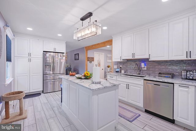 152 CEDARBROOK RD, Sicklerville, NJ 08081