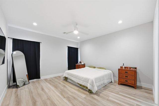 7733 Indian Ridge Trail, Dallas, TX 75232