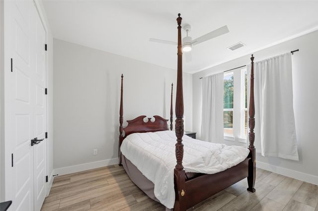 7733 Indian Ridge Trail, Dallas, TX 75232