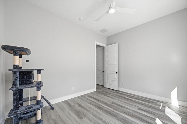 7733 Indian Ridge Trail, Dallas, TX 75232