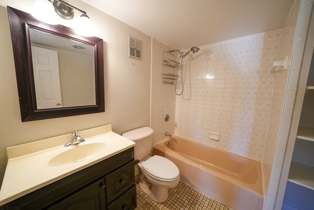 16 Winter 41A, Waltham, MA 02451