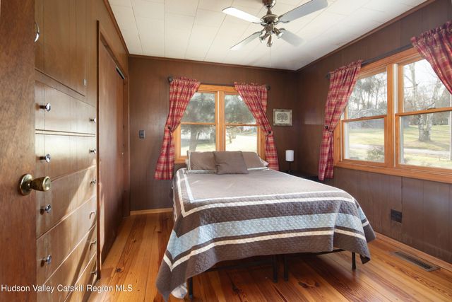 5 Adams Drive, Hillsdale, NY 12529