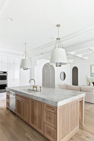 3965 Durango Drive, Dallas, TX 75220