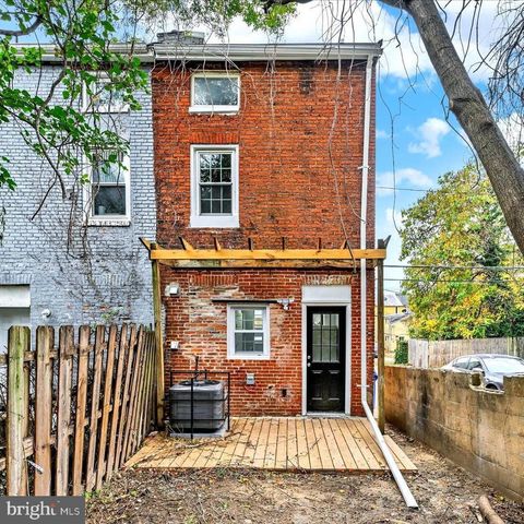 864 LEMMON ST, Baltimore, MD 21201